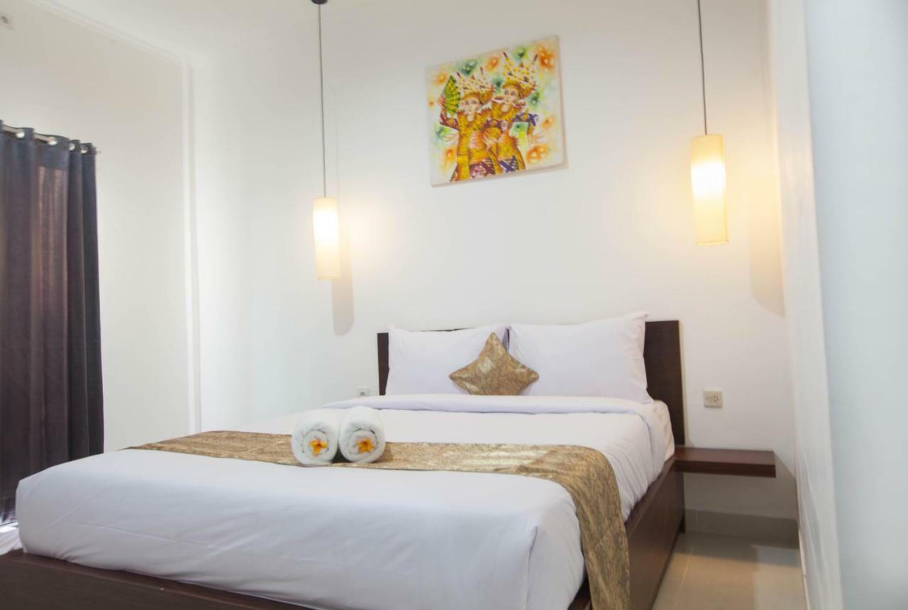 Yankee Fara 14 Hotell Seminyak Exteriör bild