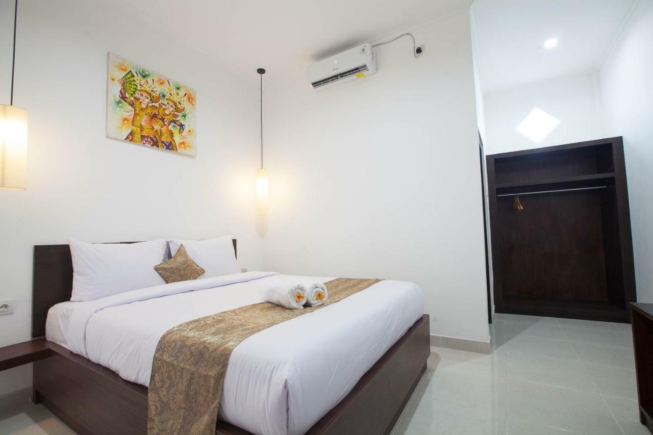 Yankee Fara 14 Hotell Seminyak Exteriör bild